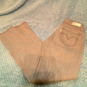Womens Levi pants